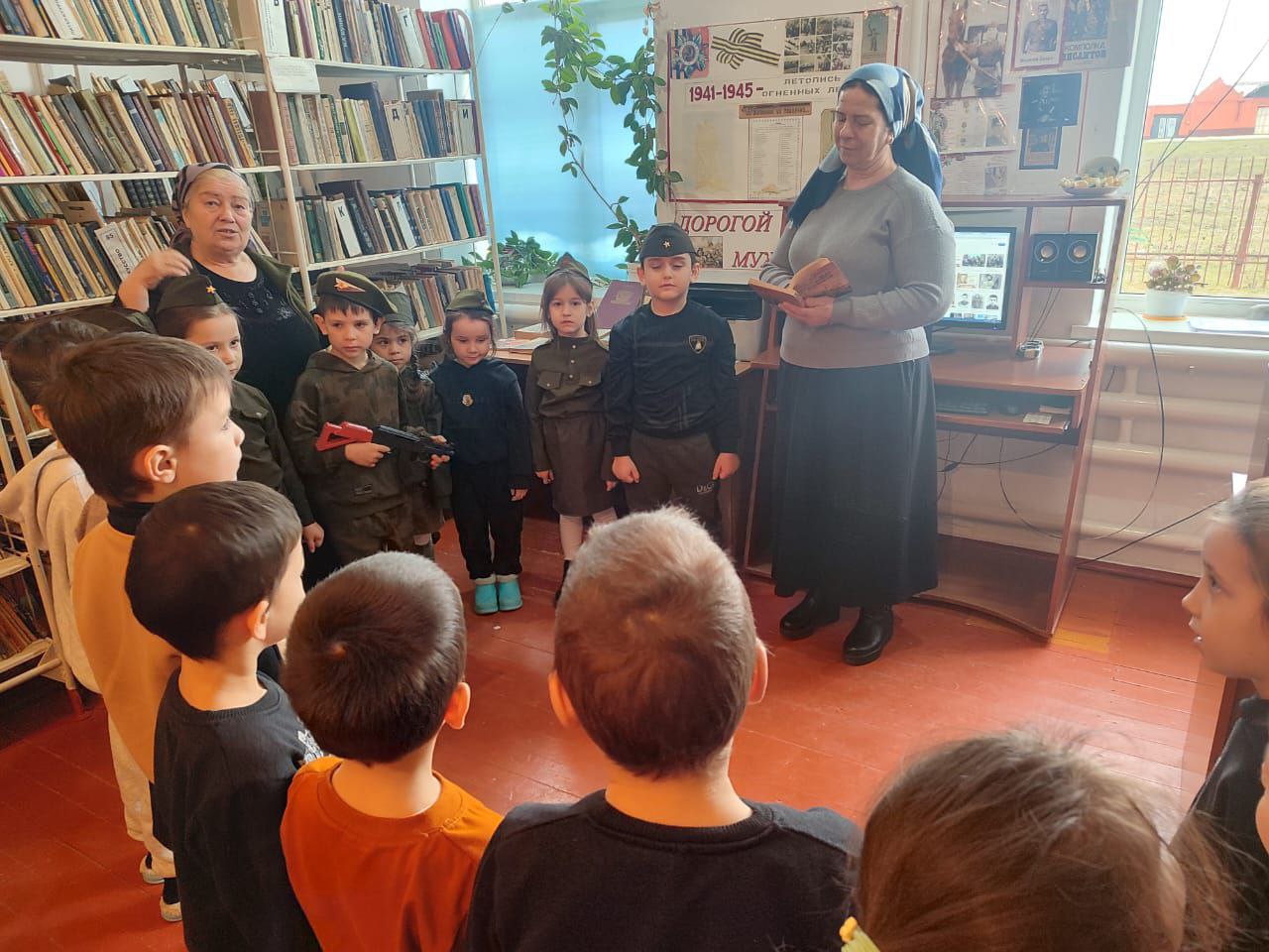 Патриотический час "Будем Родину любить, будем Родине служить!"