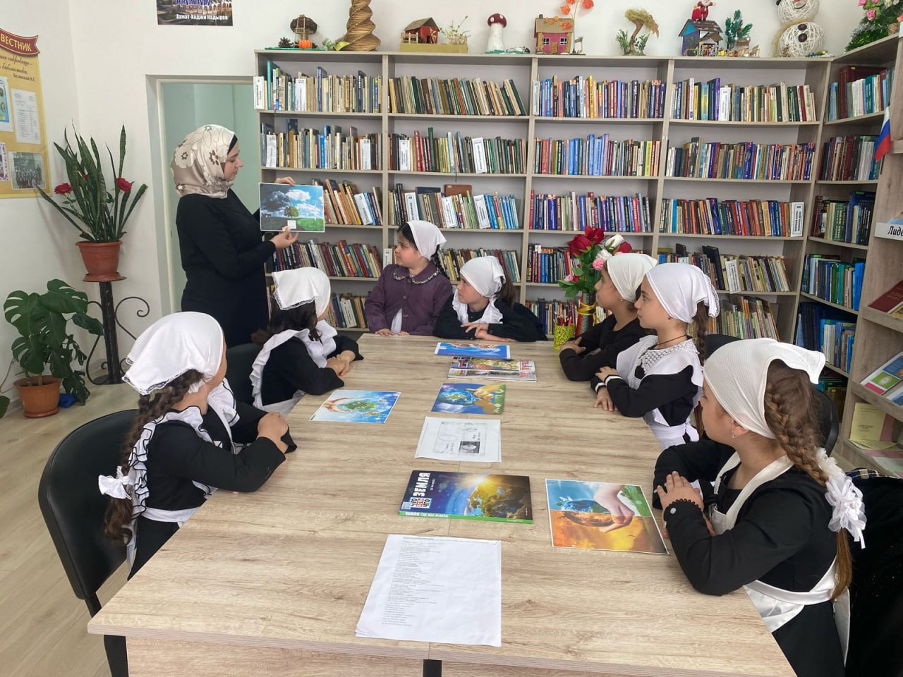 Экологический час «И вечная земля краса»