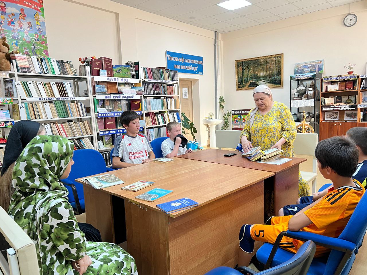 День добрых дел «Будем книжки мы лечить»