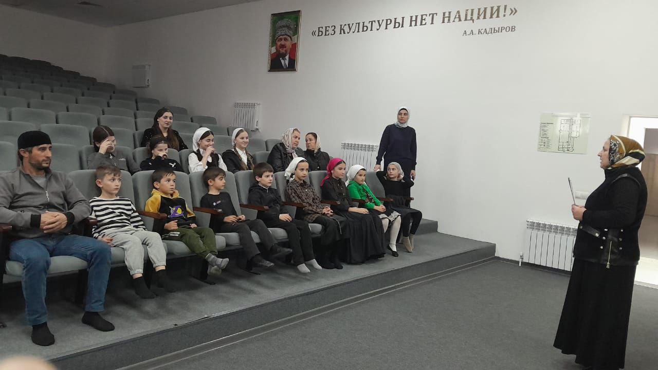 Тематический час «Свет души рассеет тьму»