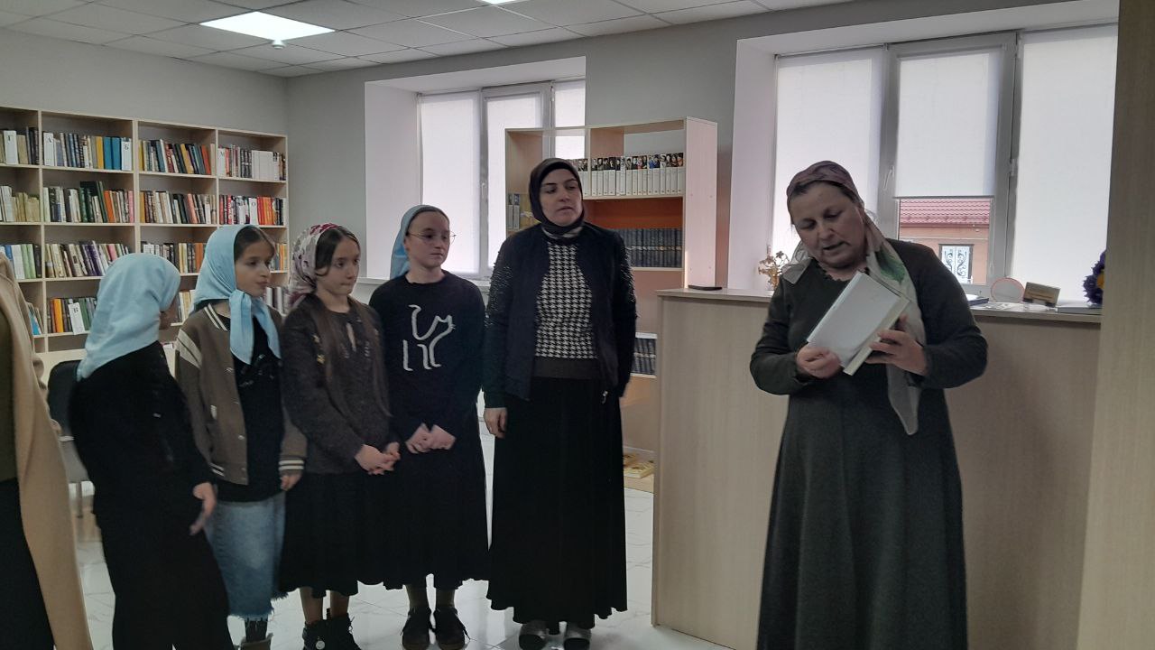 Книжная выставка «По страницам Джека Лондона»