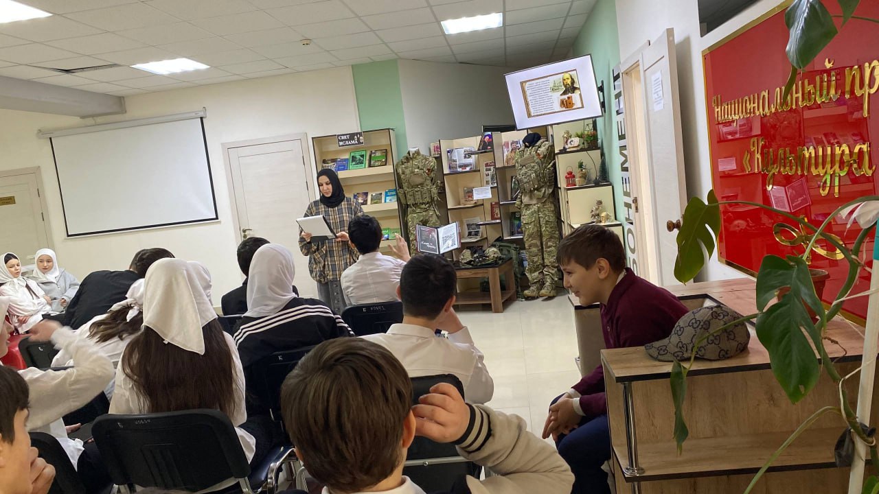 Литературное знакомство «Сатиры смелый властелин»