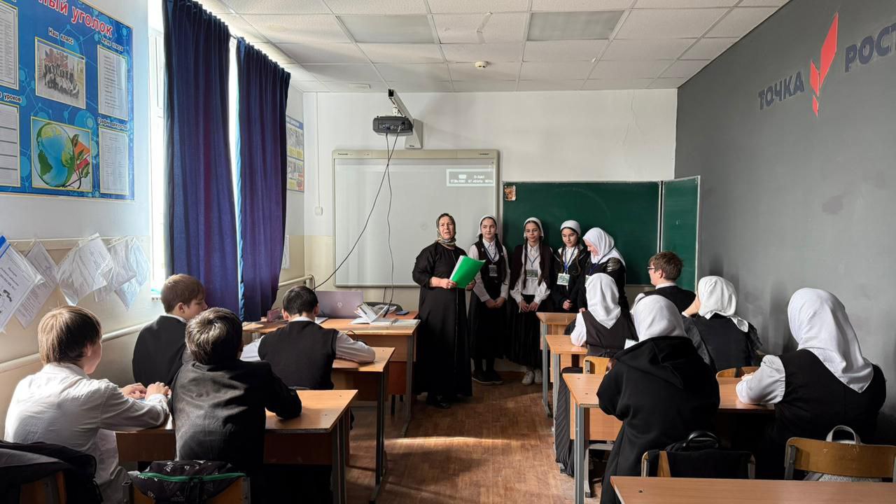 Час краеведения «Наш край родной в стихах и прозе»